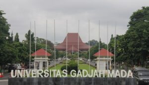 Perjalanan Menyiapkan Diri untuk Sukses Ujian Masuk UGM