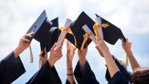 Ujian Pascasarjana S2/S3: Kunci Penting untuk Naik Level Akademik dan Karier Profesional