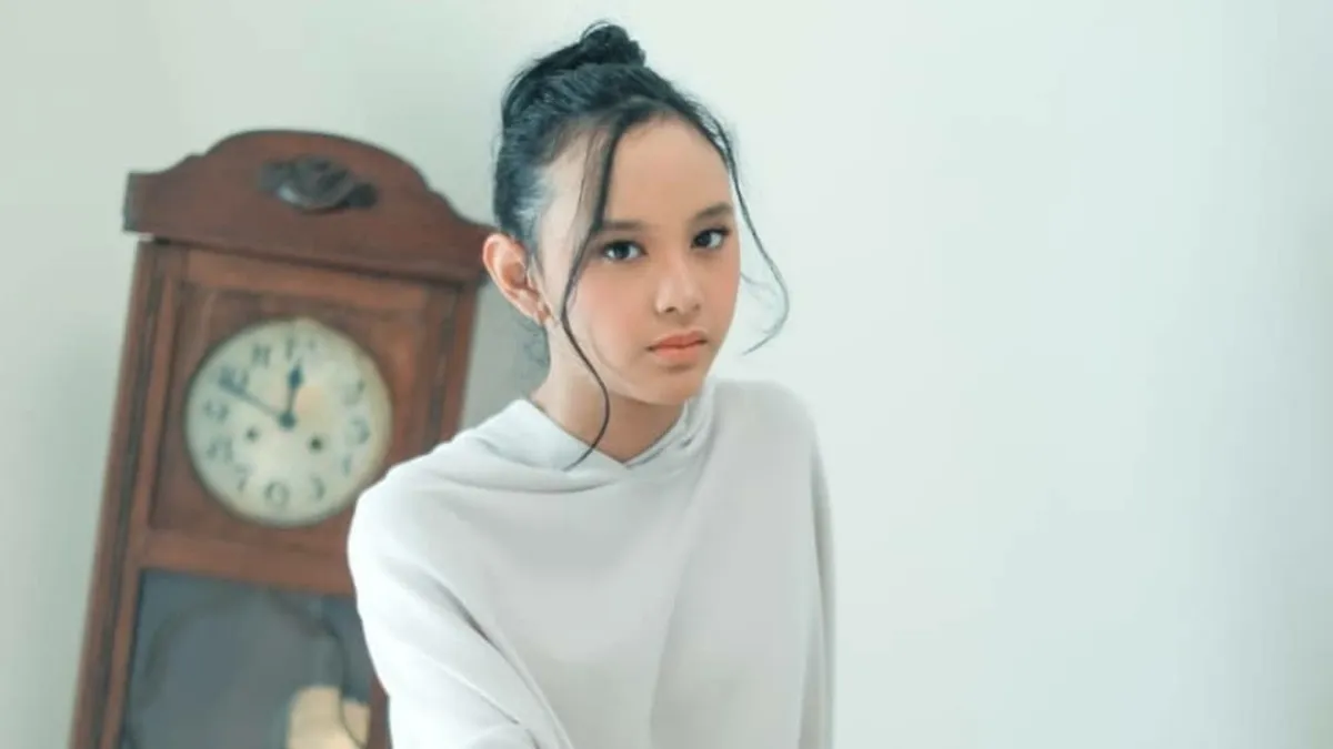 Dinda Ghania: Jejak Awal Perjalanan Seorang Penyanyi Muda Menuju Puncak Industri Musik Indonesia