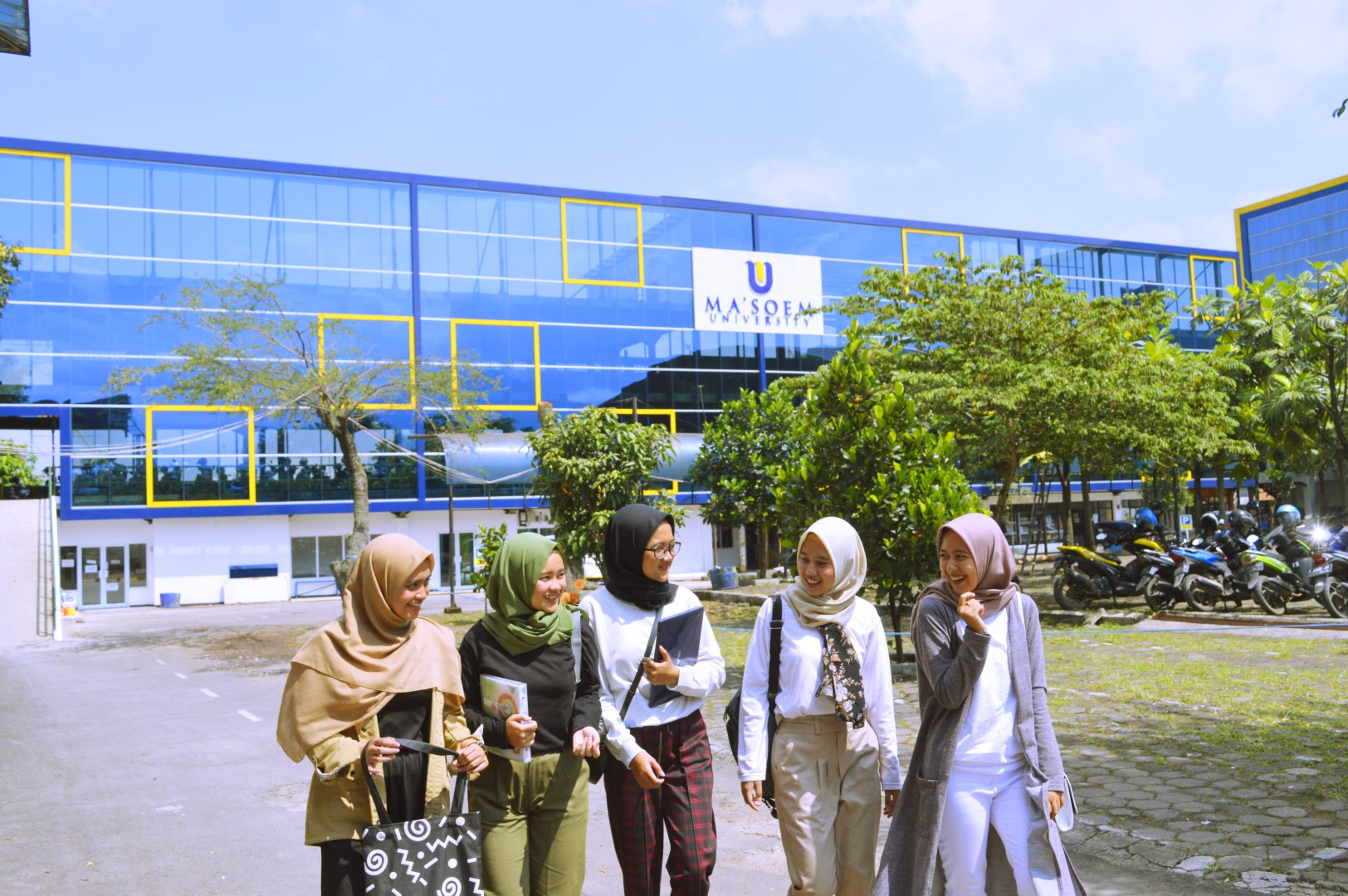 Raih Karier Profesional di Industri Keuangan Halal: Jurusan Perbankan Syariah Universitas Ma’soem Bandung dengan Biaya Kuliah Terjangkau dan Prospek Cerah